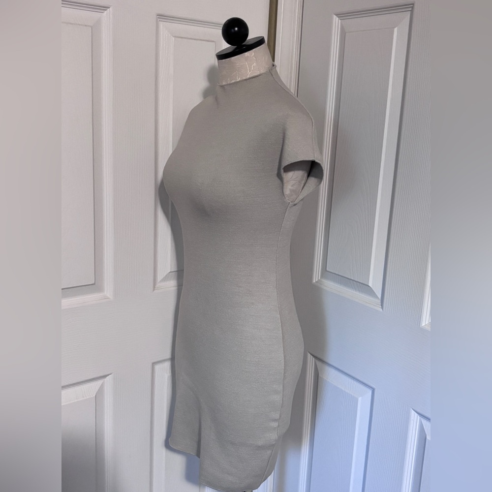 ZARA Casual Knit Short Stretch Bodycon Dress in Beige M - Picture 4 of 6
